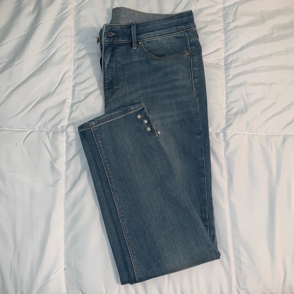 White House Black Market skinny crop jeans with pearl ankle detail - 6